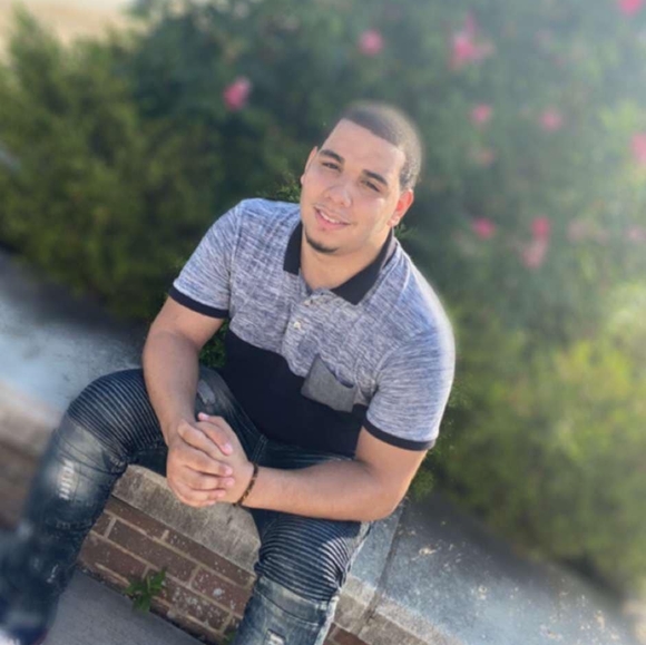 Profile Picture of Matty Matt (@mattymatt329) on Poshmark
