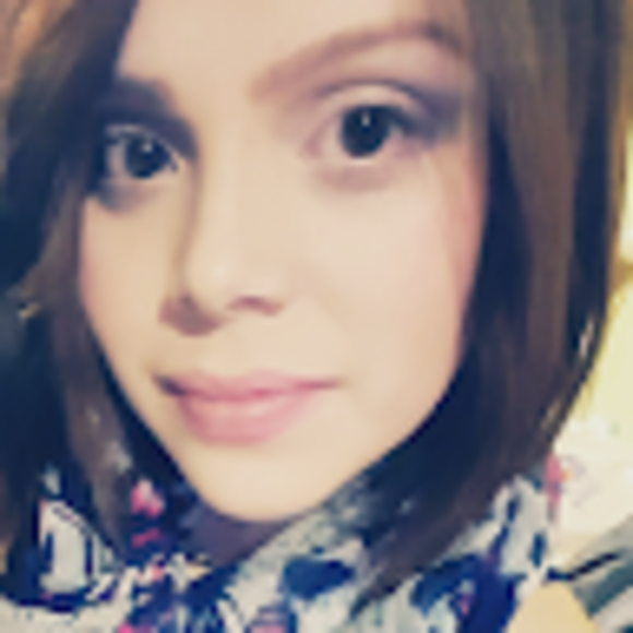 Profile Picture of Lilia Palos (@lpalos1091) on Poshmark