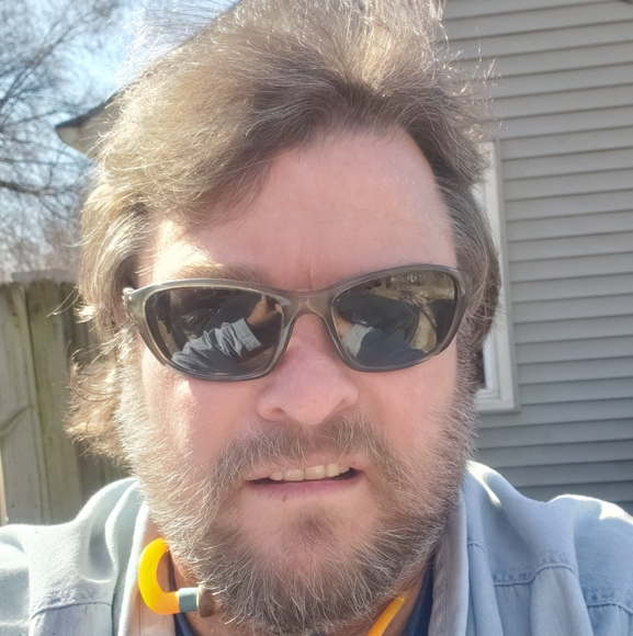 Profile Picture of Joel Wheaton (@joelwheaton) on Poshmark