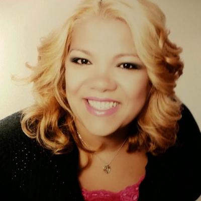 Profile Picture of Nivia Ramos (@NiviaSmm) on Twitter