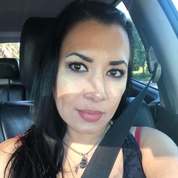 Profile Picture of Sonia Cavazos-valdez (@soniamag7) on Poshmark