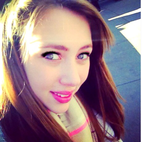 Profile Picture of Kimberly Fichtl (@kimberlyfichtl) on Poshmark