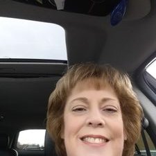 Profile Picture of Lisa Dabrowski (@LisaDabrowski53) on Twitter