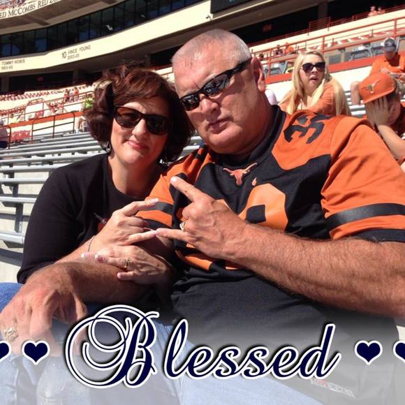 Profile Picture of Annette Devries (@annettedevries) on Poshmark