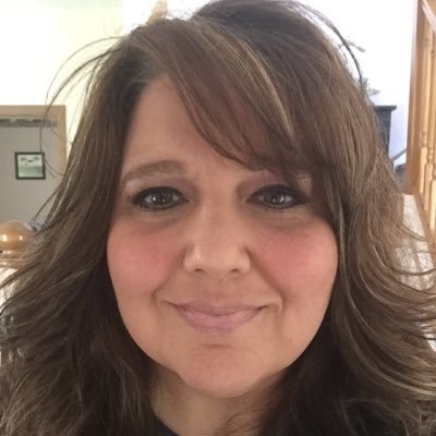 Profile Picture of Kathy Jo Costello (@raptorgirl_KJ) on Twitter