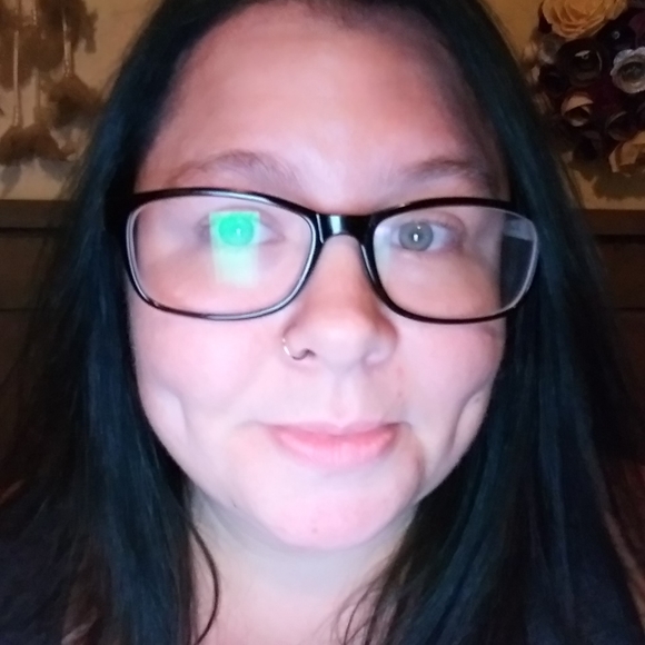 Profile Picture of Jeanette Fonseca (@cymx76) on Poshmark