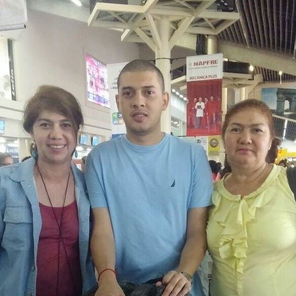 Profile Picture of Juan jose Vides moncada (@juan192006) on Poshmark