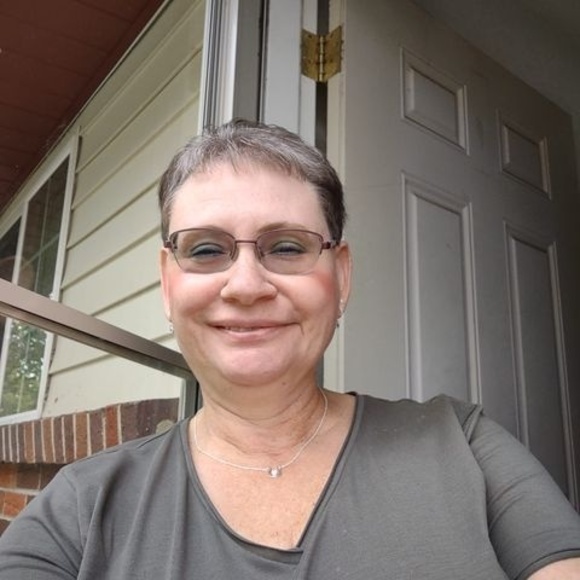 Profile Picture of Mary Cottingham (@mary_cottingham) on Poshmark