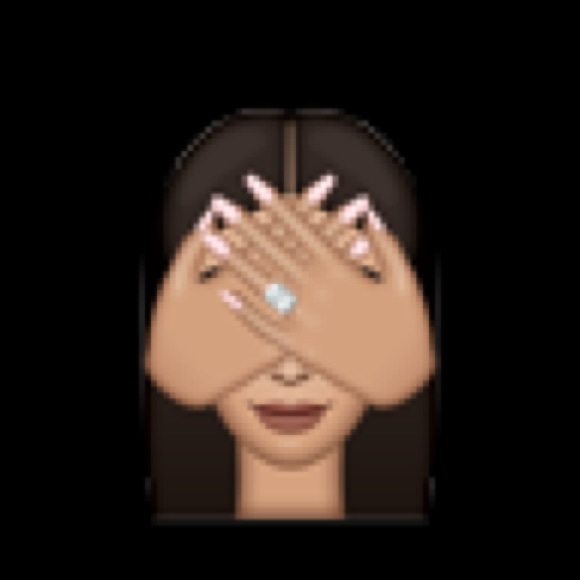Profile Picture of Anitra Davis (@glamgod26) on Poshmark