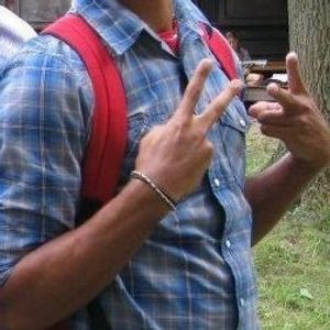 Profile Picture of Sam Moyer (@runnin252) on Myspace