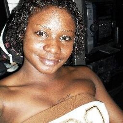 Profile Picture of Joelle Campbellon Twitter