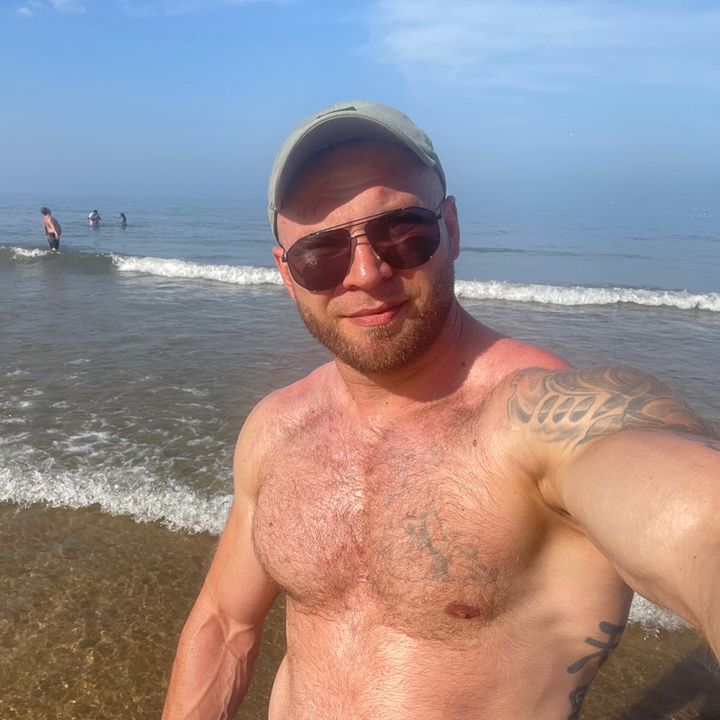 Profile Picture of kamtiling (@kamtiling) on Tiktok