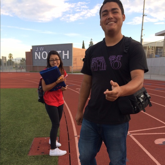 Profile Picture of Kyle Benitez (@kylebenitez) on Poshmark