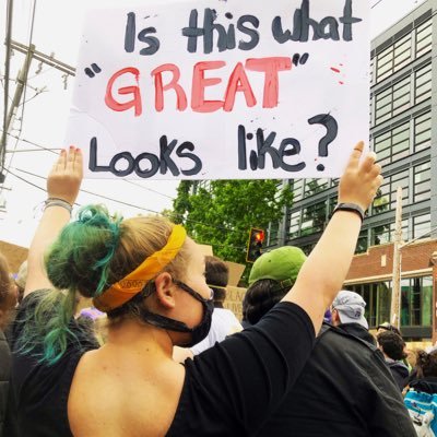 Profile Picture of Sarah Mike (@marahpsyche) on Twitter