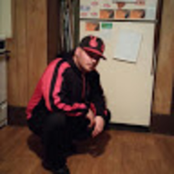 Profile Picture of Alberto Caraballo (@poochy32) on Poshmark