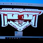 Profile Picture of Darnell Thompson (@rogue_rouge_records_promotions) on Instagram