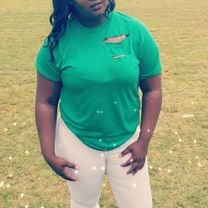 Profile Picture of Latoya Thompson (@LateshaChin) on Twitter