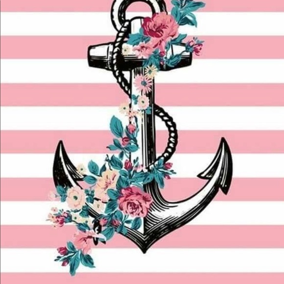 Profile Picture of Jade Cox (@shdhhdudndn) on Poshmark