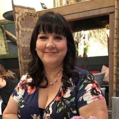 Profile Picture of Stacey Turner (@staceetee) on Twitter