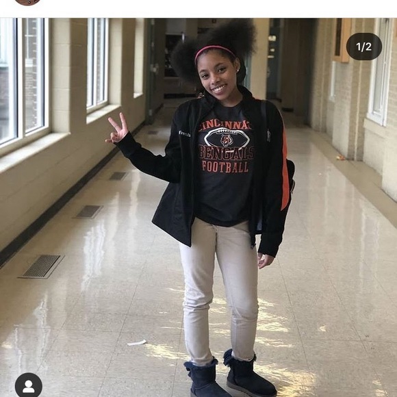 Profile Picture of Shae’s Ways (@shaeshae10309) on Poshmark