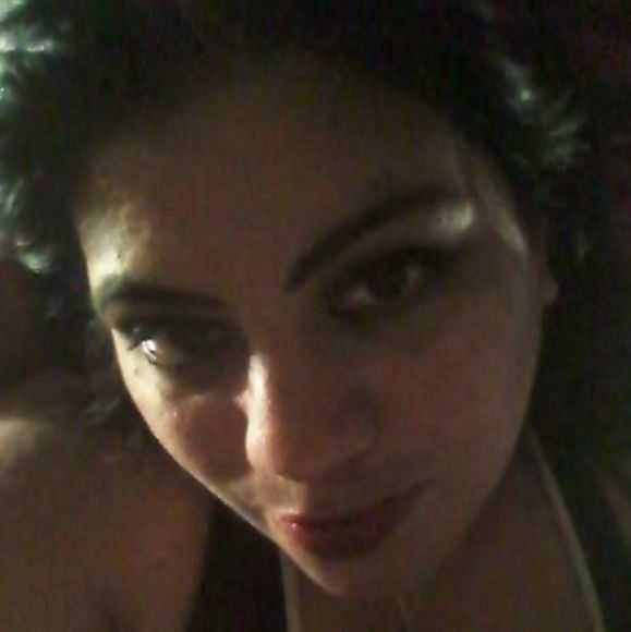 Profile Picture of Jessica Casanova (@jessicacasan145) on Poshmark