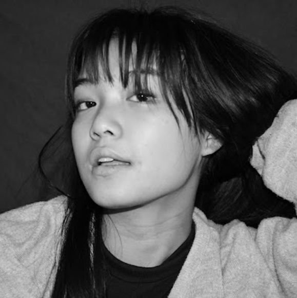 Joliette Chhun - Poshmark Profile Picture of Joliette Chhun (@joliettechhun) on Poshmark