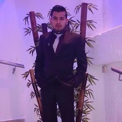 Profile Picture of Alexander Rojo (@PoppersA) on Twitter