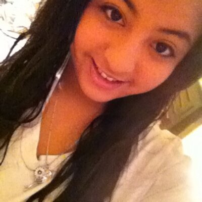 Profile Picture of Albita Lara (@Albita98X) on Twitter
