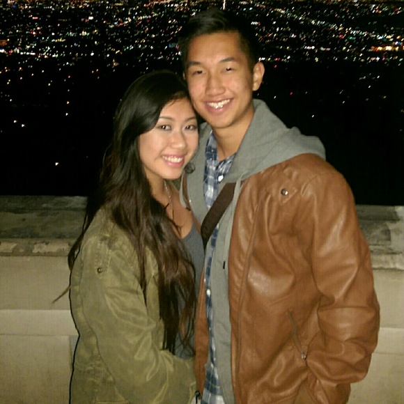 Profile Picture of Jonathan Lam (@jonatron7) on Poshmark