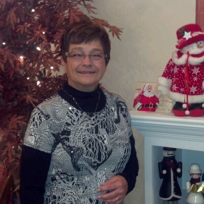 Profile Picture of Sue Curry (@grandmacsc) on Twitter