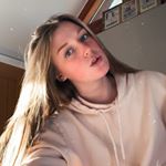 Profile Picture of Lara Shaw (@larashaw8) on Instagram