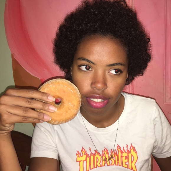 Profile Picture of Thyra Chaney (@imthyra) on Poshmark