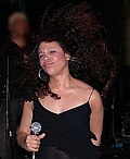 Profile Picture of Shayna Steeleon Wikipedia