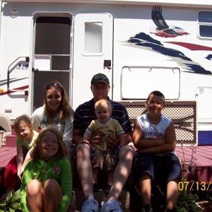 Profile Picture of Veronica Paulson (@rararona) on Myspace