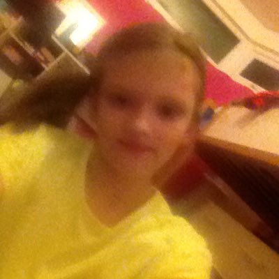 Profile Picture of Alicia Barlow (@barlow_barlow14) on Twitter