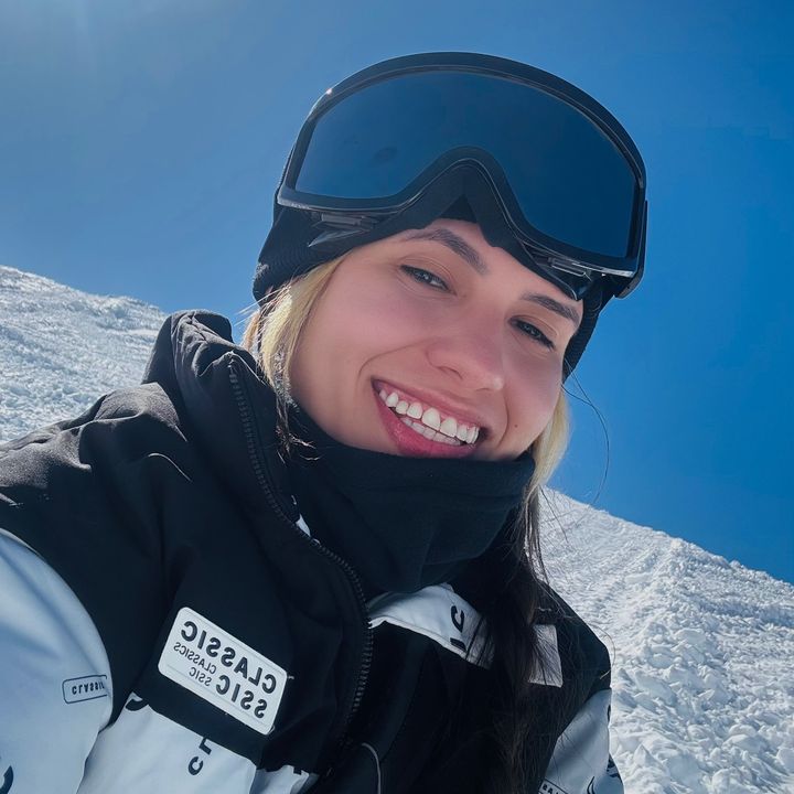 Profile Picture of Carolinne Silver (@@carolinnesilver) on Tiktok