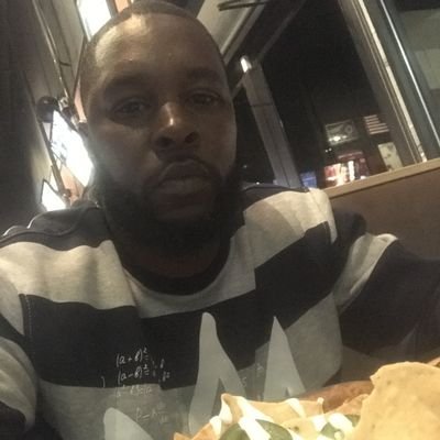 Profile Picture of Sean Vanterpool (@VanterpoolSean) on Twitter