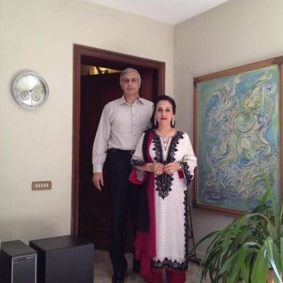 Profile Picture of Irfan Qadir (@irfan) on Poshmark