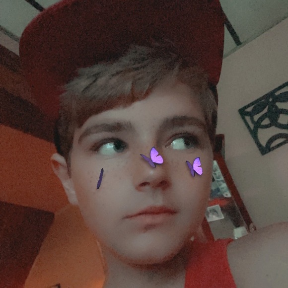 Profile Picture of Aaron Mayfield (@aaron_mayfield) on Poshmark