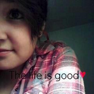 Profile Picture of Lorena Covarrubias (@LOREILOVEJB) on Twitter