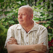 Profile Picture of Peter Curran (@pc1ittlefeat) on Youtube