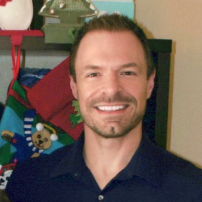 Profile Picture of Eric Schroeder (@iEric82) on Twitter