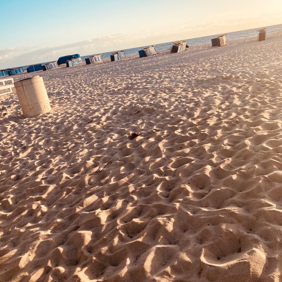 Profile Picture of Alex Farrell (@alexfarrell188) on Poshmark