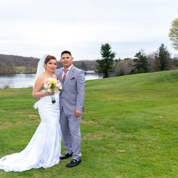 Profile Picture of Nidia patricia Castillo cante (@patricmodas) on Poshmark