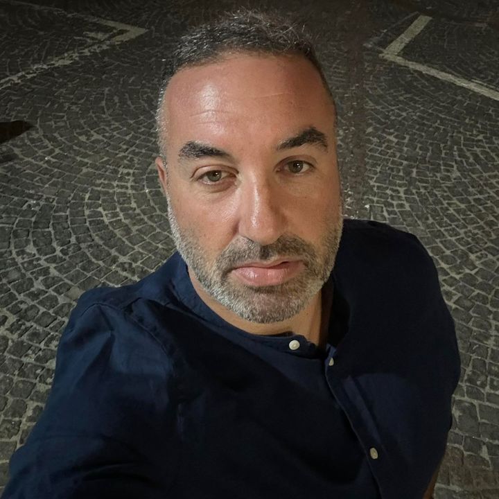 Profile Picture of Johnstoik (@johnstoik) on Tiktok
