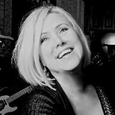 Profile Picture of Beverly Perry (@Bevlovesmusic) on Twitter