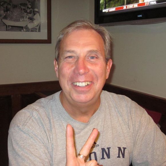 Profile Picture of Craig Stanzel (@craigstanzel) on Poshmark