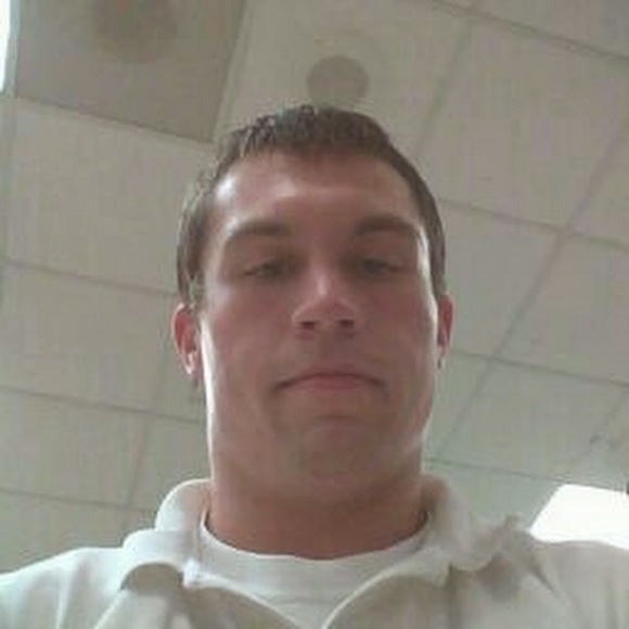 Profile Picture of Daniel Hutchens (@dhutchens75) on Poshmark