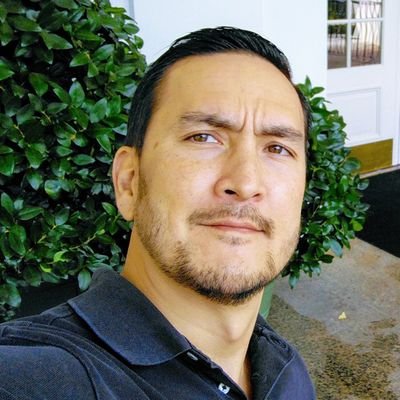 Profile Picture of Joe George (@cOppErHeaDacHe) on Twitter
