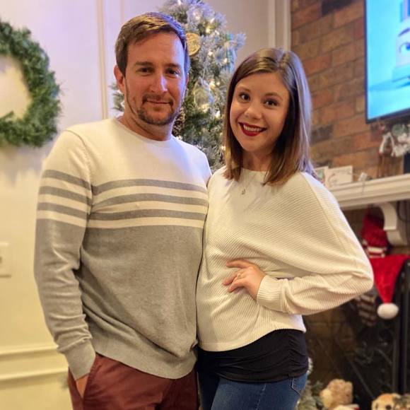 Profile Picture of Geena Thompson (@geenathompson) on Poshmark